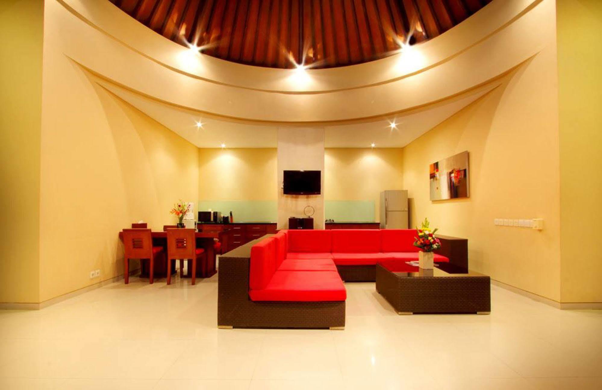 Oval Villa Bali Seminyak Kültér fotó